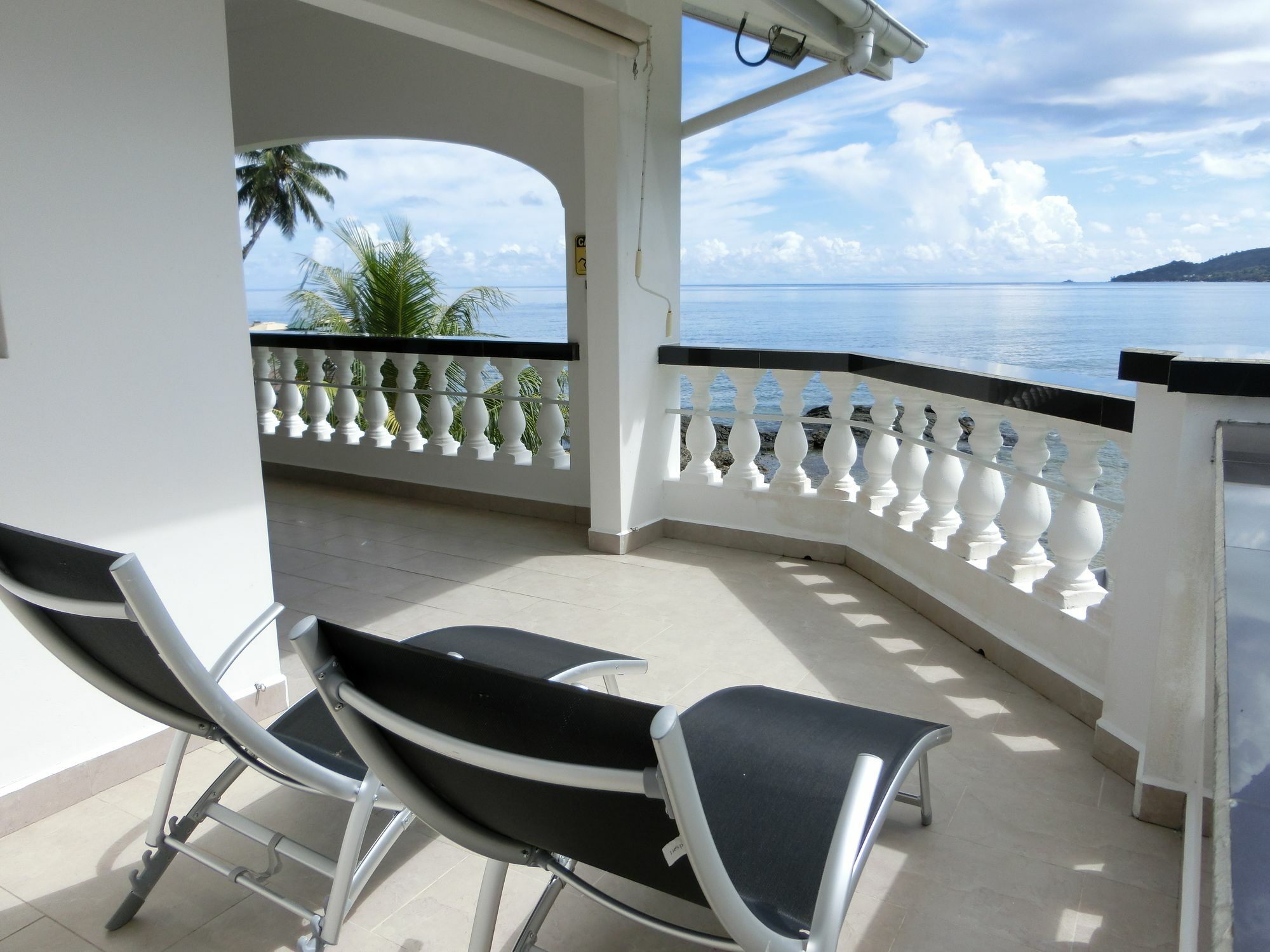 The Drake Seaside Apartment Beau Vallon  Εξωτερικό φωτογραφία